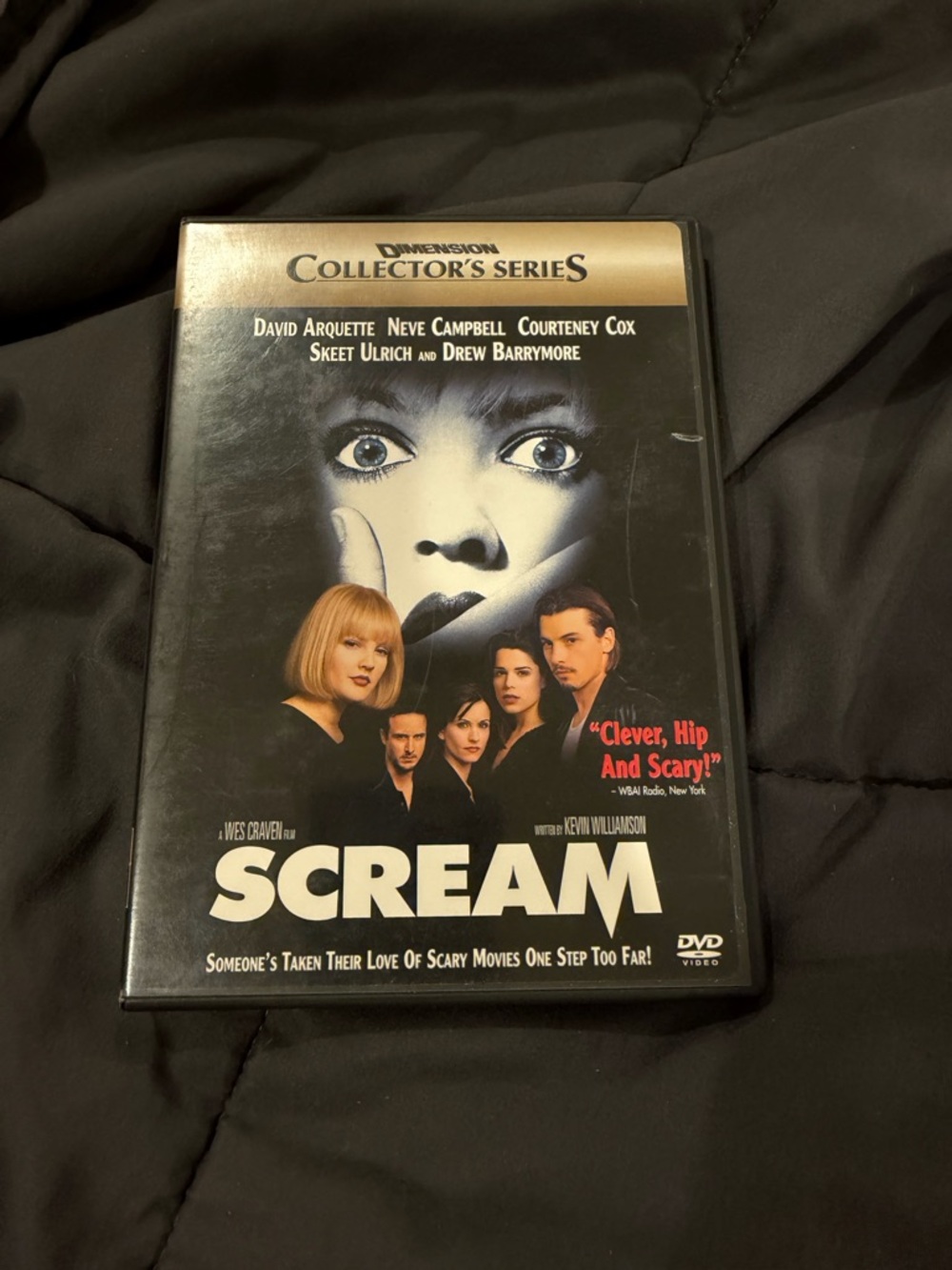 Scream DVD Movie Collector's Series - Black & Gold Cover